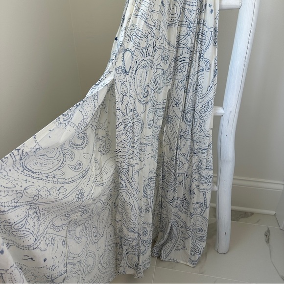 Raviya Women's Blue and White Off-The-Shoulder Maxi Dress Swim Cover-Up - Picture 4 of 14